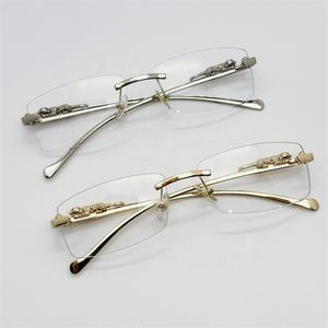 高品質ヴィンテージパンサーヒョウ長方形縁なしサングラス高級フレーム女性メタルシェードレトロ男性サングラス - Product Image 1