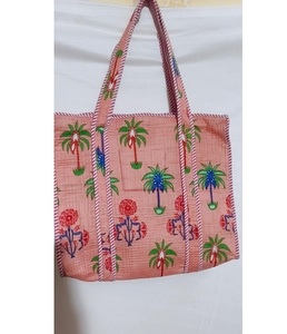 Sac fourre-tout en coton premium fait main avec broderie bohème ouverte, design personnalisé pour le shopping quotidien et les voyages - Product Image 5