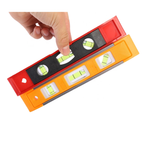 Règle de Niveau Magnétique en Plastique et Aluminium de 230 mm avec Logo et Marque Personnalisés en Gros - Product Image 3