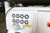 Ponceuse à bande large Belino Mini 13,45 kW haute productivité pour le traitement du bois massif, du noyer, du contreplaqué et du MDF