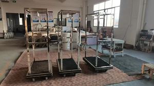 <span class=keywords><strong>Chariot</strong></span> à bagages en gros pour le hall <span class=keywords><strong>de</strong></span> l'hôtel, <span class=keywords><strong>chariot</strong></span> <span class=keywords><strong>de</strong></span> cage à oiseaux <span class=keywords><strong>de</strong></span> concierge, <span class=keywords><strong>chariot</strong></span> <span class=keywords><strong>de</strong></span> groom - Product Image 6