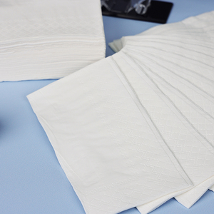 Mouchoirs en papier pour le visage en pulpe de bois vierge commerciale 3 plis personnalisés OEM pour les restaurants et les hôtels, échantillons gratuits fournis - Product Image 3