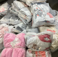Ballots de Vêtements d'Été de Haute Qualité pour Enfants Shiene Lovito, Grossiste d'Usine Mixte Balles de Vêtements en Gros