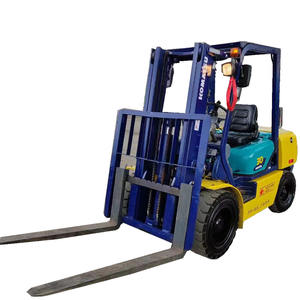 Chariot élévateur diesel d'occasion de 3 tonnes fabriqué au Japon, mât à 2 étages, levage de 4,5 m, faible consommation, haute efficacité - Product Image 1