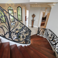 Escalier en colimaçon pour maison duplex au design populaire, garde-corps en acier blanc et en fonte avec kits