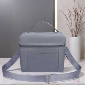 Oxford Insulated Cooler <b>Bags</b> Large Capacity <b>Lunch</b> Cooler <b>Bag</b> Peva Thermal Delivery <b>Bag</b> <b>with</b> Hand and <b>Shoulder</b> <b>Strap</b> for <b>Lunch</b> - Product Image 3