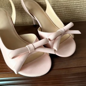 Zapatos de tacón alto de cóctel para mujer, de alta calidad, hechos a medida, negros, con punta en pico, con lazo en la parte trasera, de tacón bajo, casuales de negocios, sin cordones y con punta abierta. - Product Image 5