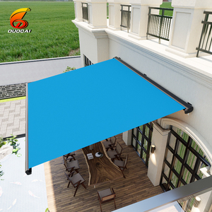 Auvent <span class=keywords><strong>de</strong></span> toit rétractable motorisé avec cadre en aluminium et voile en polyester imperméable, montage mural, bras pliable, rangement - Product Image 1