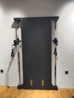 Système de poulie multiple Machine à câble murale avec piles de poids en acier pour la salle de sport, la maison et le fitness.