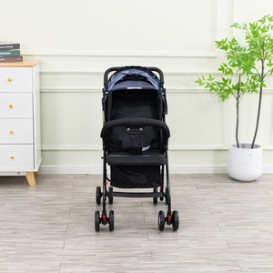 Cochecito de Bebé Moderno con Asiento de Lino y Tubo Negro, Respaldo Reclinable Ajustable, Plegable y Ligero, con Capota Grande - Product Image 2