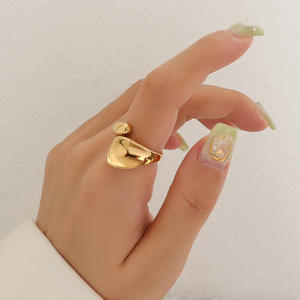 Anello geometrico in pietra naturale in acciaio inossidabile placcato in oro semplice anello geometrico placcato in oro stile francese - Product Image 1