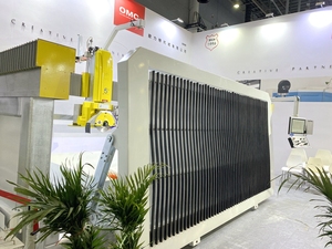 Máquina de Corte por Chorro de Agua TITAN PLUS Jet de 5 Ejes CNC, Sierra de Puente para Granito, Mármol, Cuarcita, Fabricación de Encimeras de Cocina - Product Image 2