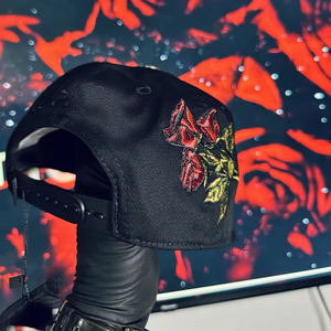 Gorra de Béisbol de Gamuza con Interior de Satén de 5 Paneles y Logo Bordado 3D en Etiqueta Personalizada, Éxito de Ventas 2025, Tito Doble P <span class=keywords><strong>Rosones</strong></span> - Product Image 2