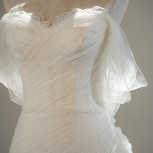 Jancember SFY225 Hermosos vestidos de novia de tela de tul de encaje francés con hombros descubiertos - Product Image 5