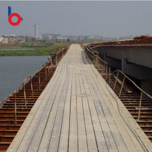 Voetgangersbrug met zware stalen constructie, Baileybrug / cantilever brug met grote overspanning - Product Image 3