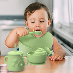 Ensemble d'alimentation fixe en silicone pour bébé résistant à la chaleur motif animal bol assiette bavoir tasse cuillère fourchette pour l'heure du <span class=keywords><strong>repas</strong></span> <span class=keywords><strong>de</strong></span> bébé - Product Image 4