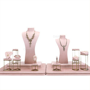 Bijoux en cuir de daim personnalisé boucles d'oreilles présentoir bijoux emballage buste présentoir ensemble - Product Image 4