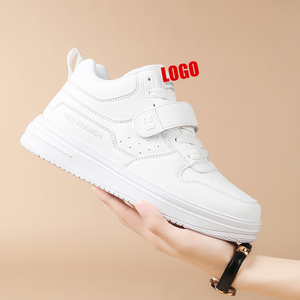 Sneakers da donna su misura <span class=keywords><strong>scarpe</strong></span> vulcanizzate alla moda coreana nuova piattaforma femminile con suola spessa da corsa <span class=keywords><strong>scarpe</strong></span> <span class=keywords><strong>sportive</strong></span> Casual donna OEM - Product Image 2