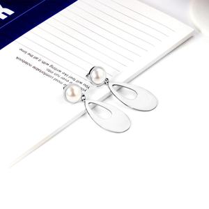 ต่างหูดีไซน์ใหม่ยอดนิยม รูปทรงหยดน้ำมุก สง่างาม ชุบทอง 18k เหมาะสำหรับงานแต่งงาน/เดท/งานแสดง - Product Image 4