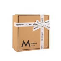 Boîte d'emballage de voyage en stock, coffret de bouteilles de parfum cosmétique beige simple, coffret cadeau de remerciement, boîte en papier avec nœud de ruban