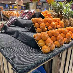 Doublure d'étagère non adhésive à forte adhérence pour armoires <span class=keywords><strong>de</strong></span> <span class=keywords><strong>cuisine</strong></span> réfrigérateurs revêtement d'étagère à fruits <span class=keywords><strong>de</strong></span> supermarché grille en PVC <span class=keywords><strong>tapis</strong></span> antidérapants - Product Image 4