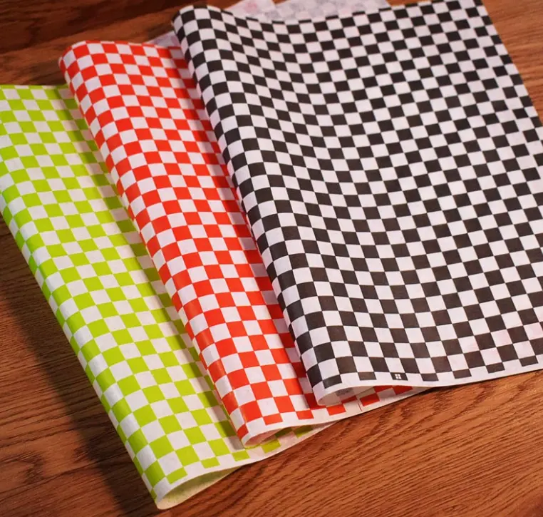 High Quality Durable Burger Takeout Greseproof Paper Sheet 14" x 14" Checkered Paper
