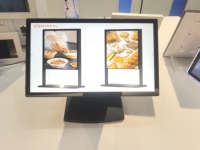 Tablet Iklan Komersial Android 11 Layar Sentuh Multifungsi 15,6 Inci WiFi POE Berkualitas Tinggi Tanpa Baterai dan Kamera