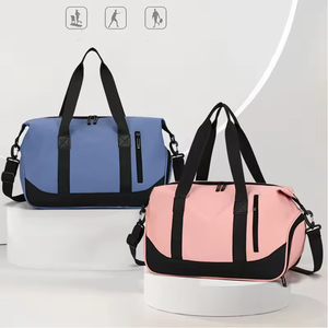 Bolsa de Viaje Impermeable de Gran Capacidad para Deportes al Aire Libre con Compartimento para Zapatos, en Oferta - Product Image 4