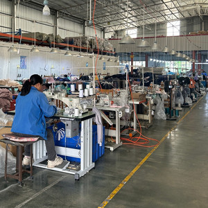 ชุดคลุมอาบน้ำผ้าคอรัลฟลีซสำห<span class=keywords><strong>รับ</strong></span>ผู้หญิง แบบมีซิปด้านหน้า คอวี นุ่มสบาย สีชมพูอ่อน เหมาะสำห<span class=keywords><strong>รับ</strong></span>เจ้าสาว สปา หรือใส่ในชีวิตประจำวัน - Product Image 6