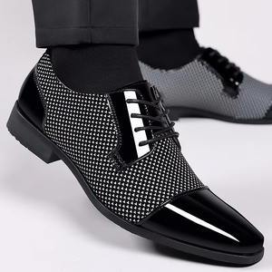 Scarpe da <span class=keywords><strong>uomo</strong></span> stringate in poliestere, nuove, eleganti e casual, traspiranti, comode, con punta rinforzata, stile britannico coreano, ideali per la primavera, l'autunno e per lo sposo. - Product Image 4