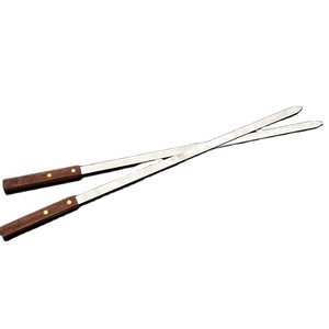 Herramientas de acero inoxidable para parrilla de barbacoa, pinchos de <span class=keywords><strong>Kebab</strong></span>, mango de madera - Product Image 1