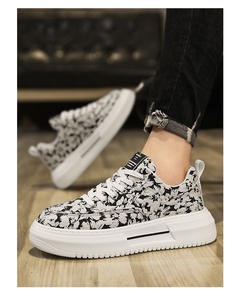 Chaussures de course légères et respirantes à la mode, styles de chaussures pour hommes variés, chaussures de sport décontractées et confortables - Product Image 5