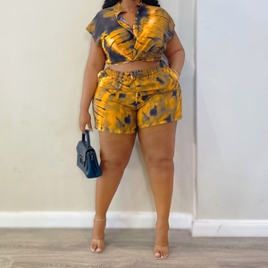 เสื้อเชิ้ตพิมพ์ลายโอเวอร์ไซส์แขนสั้นมีปกสำหรับผู้หญิงและกางเกงขาสั้นลำลองแฟชั่นแอฟริกันชุด 2 ชิ้นทรงหลวมแฟชั่น - Product Image 6