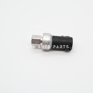 Original nuevo 6F93-19D594-AA 1711550 4W7H-19D594-AA interruptor de presión de refrigerante para FORD CROWN <span class=keywords><strong>VICTORIA</strong></span> 2003-2011 - Product Image 5