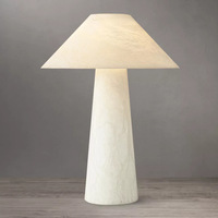L'usine d'éclairage de Zhongshan exporte des lampes de table entièrement en cuivre de style américain pour les designers nord-américains, des lampes de chevet haut de gamme.