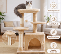 Arbre à chat classique en sisal beige brun, tour à chat multi-niveaux avec poteaux à gratter et échelle pour chats d'intérieur