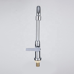 Grifo Giratorio Clásico de Agua Fría y Caliente para Fregadero de Cocina, Precio de Mayorista Directo de Fábrica, Éxito de Ventas en Oriente Medio - Product Image 6