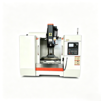 Centre d'usinage vertical à guidage linéaire 4 axes YH850, empreinte compacte, machine VMC d'occasion pour pièces automobiles, fraiseuse CNC