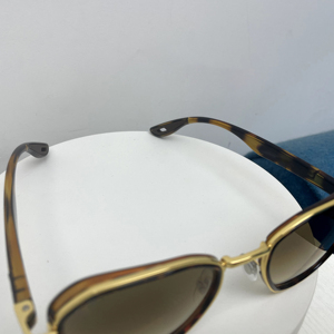 Nuevas Gafas de Sol de Diseño Cuadradas Pequeñas 3674, Gafas Retro Famosas para Conducir al Aire Libre con Protección UV400 y Montura Tortoise para Hombre y Mujer - Product Image 6