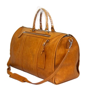Échantillon gratuit : Housse de costume de mariage en cuir polyester marron, faite à la main, de luxe, personnalisée pour homme et femme, pour le voyage - Product Image 2