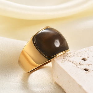 Bague pour homme en acier inoxydable doré 16 mm avec pierre œil-de-chat, forme géométrique, pour le pouce ou le petit doigt, bijou cadeau - Product Image 2