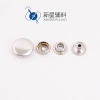 Boutons-pression classiques en métal couleur personnalisée 201 202 203 tout cuivre ronds à quatre trous pour vestes