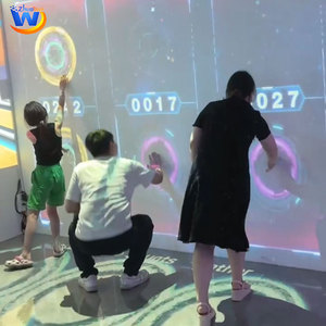 L Smart Home Projecteur interactif multijoueur Sports et divertissement Jeu de sol pour <span class=keywords><strong>la</strong></span> technologie de projection d'interaction murale de gymnase - Product Image 2