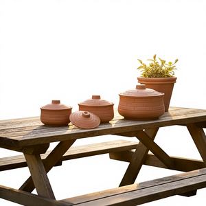 Olla Tradicional de Barro Terracota con Tapa (Juego de 3) Hecha a Mano, Ecológica, Resistente a la Decoloración, SwamiG TradeX - Product Image 1