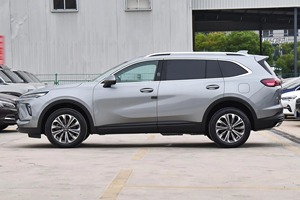 Nouvelle voiture SAIC Buick Envision Plus 28T FWD Platinum 2025 – SUV de luxe intermédiaire avec moteur essence turbocompressé et pneus R18 - Product Image 5