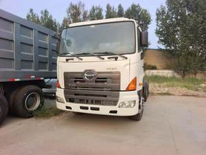 Camion tracteur neuf de marque HINO 700, fabriqué au Japon, tracteur neuf à vendre - Product Image 3