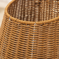 Panier cadeau pour bébé tissé en plastique tressé à la main avec roues pour le stockage de la rentrée scolaire et accessoire photo pour bébé