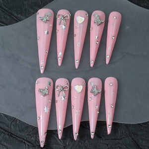 Prix d'usine en gros Ongles à presser longs de luxe en acrylique, motif papillon 3D, couvrance totale, haute qualité, faits main, forme carrée et cercueil - Product Image 1