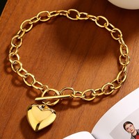 Bracelet en acier inoxydable en forme de cœur, best-seller, mode rétro pour femmes, polyvalent, bracelet en acier titane plaqué or 18 carats avec fermoir OT