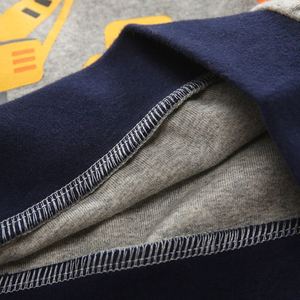 Chaquetas Varsity de Forro Polar Black Mountain, Chaquetas Letterman al por Mayor, Ropa de Moda para Niños de Fabricante Chino - Product Image 5